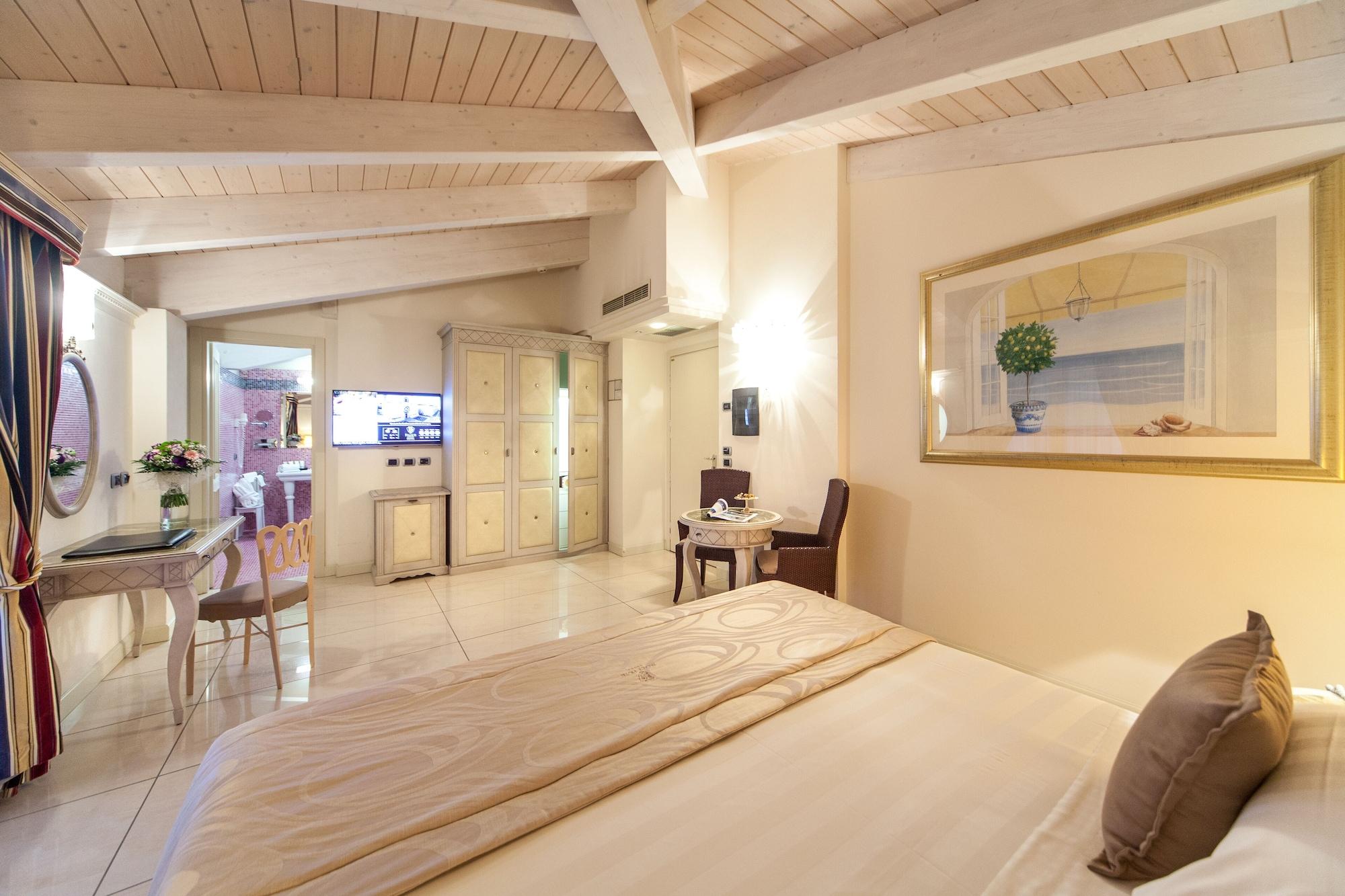 Palace Hotel Milano Marittima Exterior foto