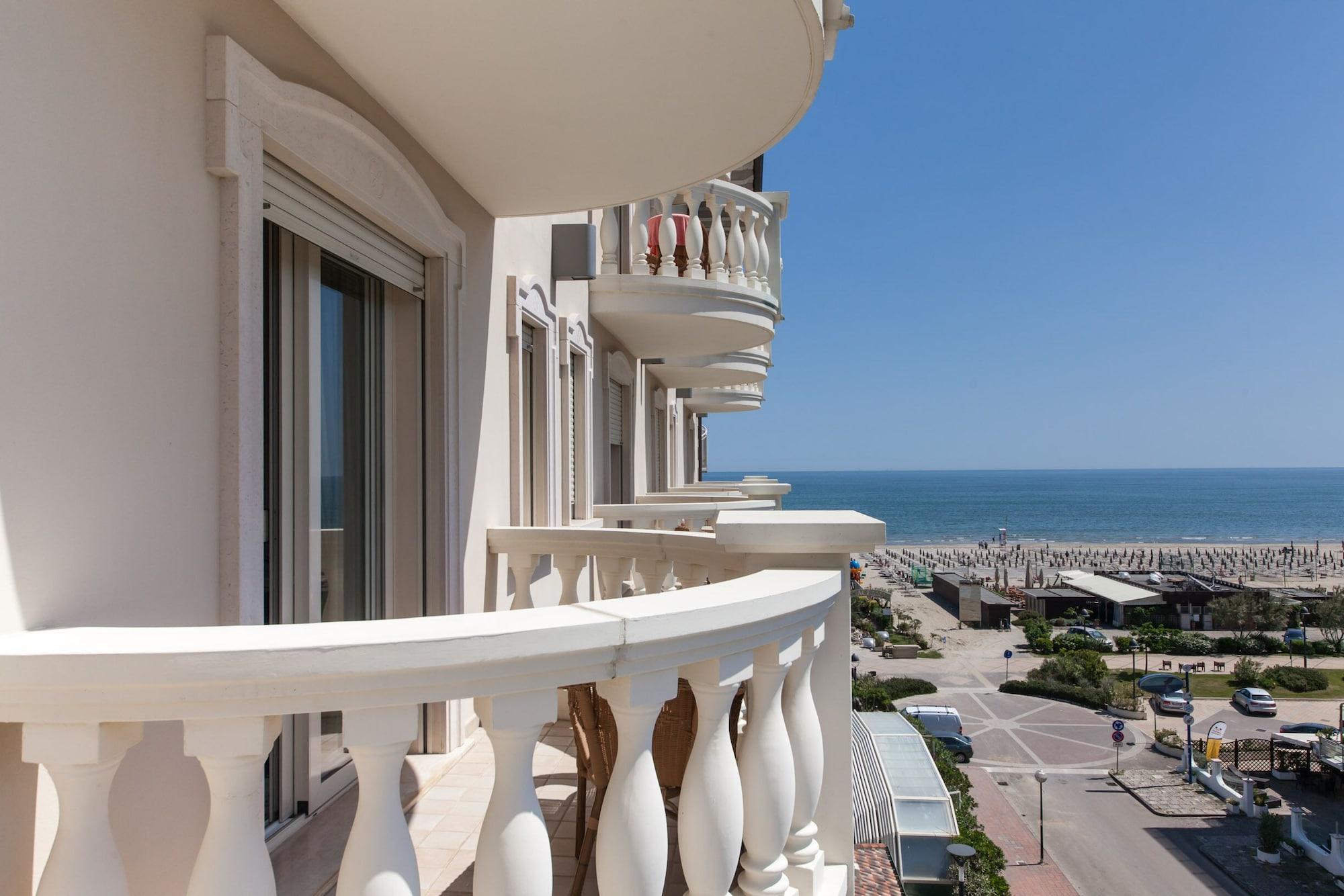 Palace Hotel Milano Marittima Exterior foto