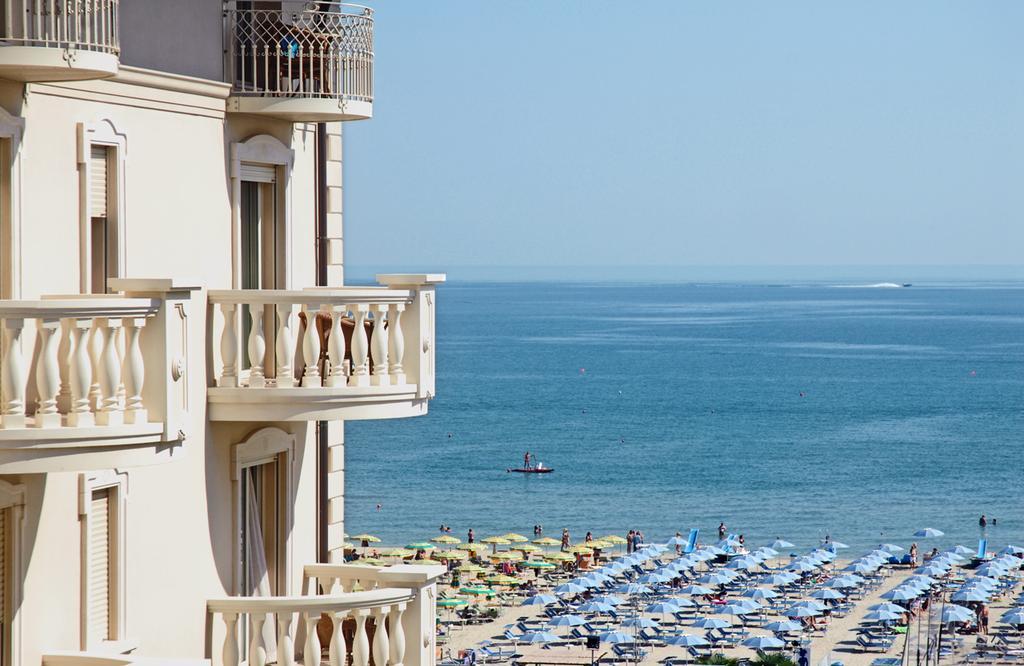 Palace Hotel Milano Marittima Exterior foto