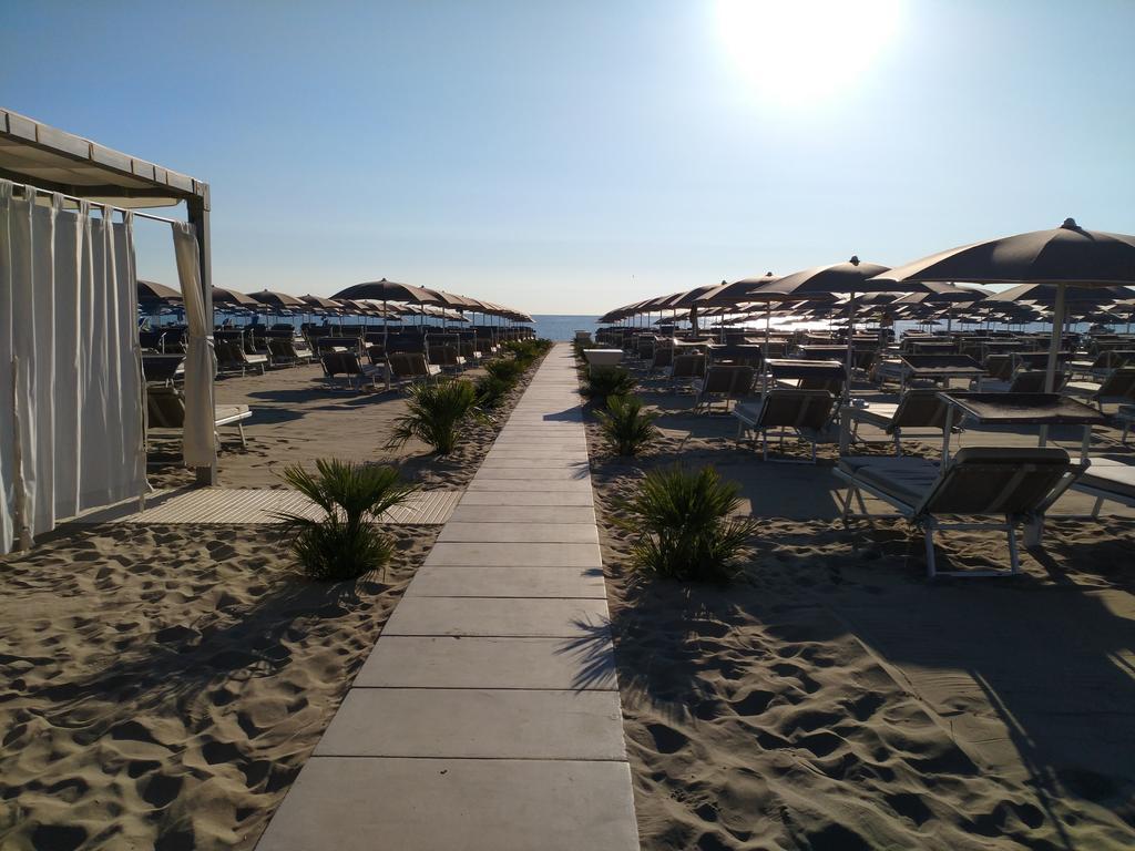 Palace Hotel Milano Marittima Exterior foto